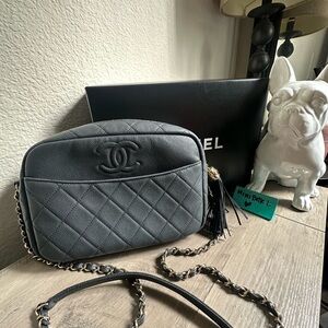 Chanel Caviar Camera Bag in Iridescent Black